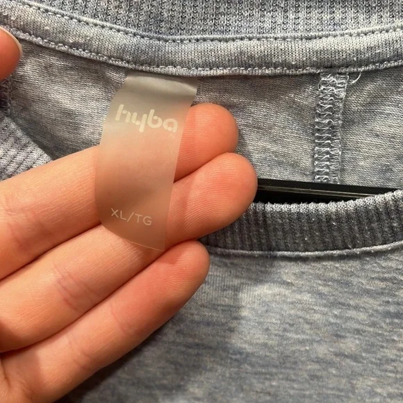 Hyba extra large tank  top - Picture 3 of 4